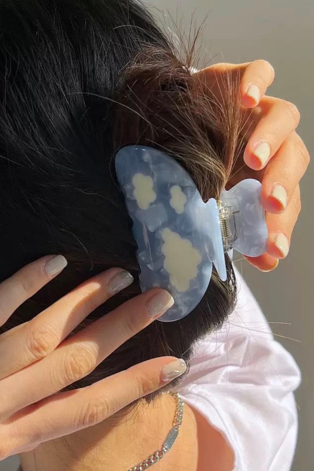 Sky Hair Claw