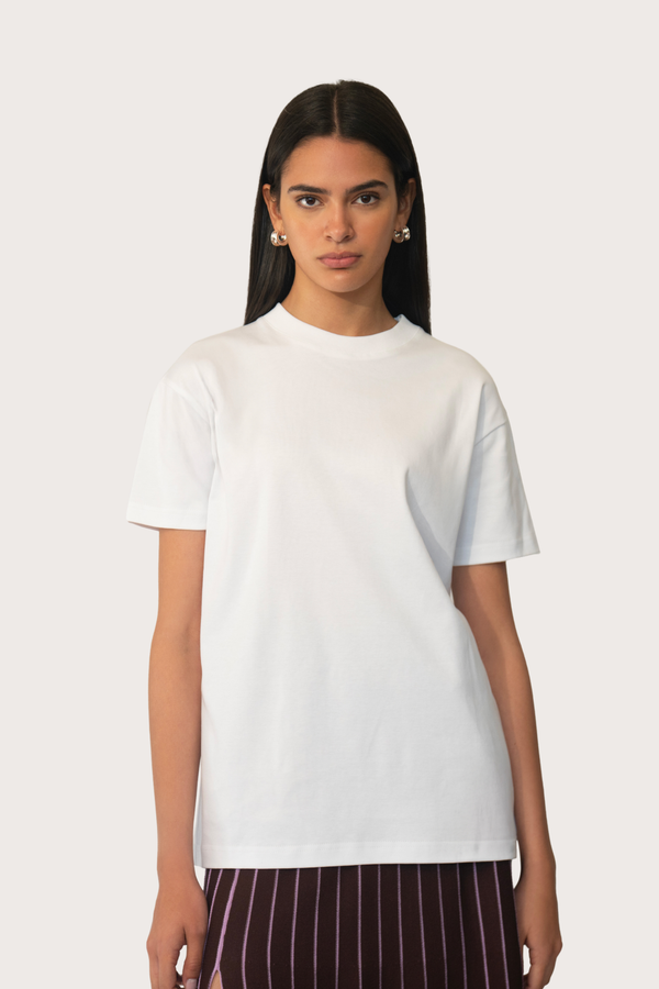 Retrato T-shirt in Black