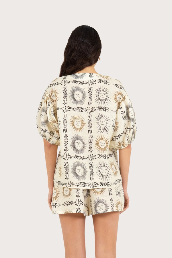 Soleil Spirit Sun-Printed Top