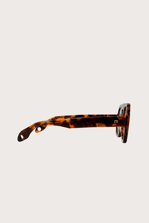 Jane in Brown Tortoise