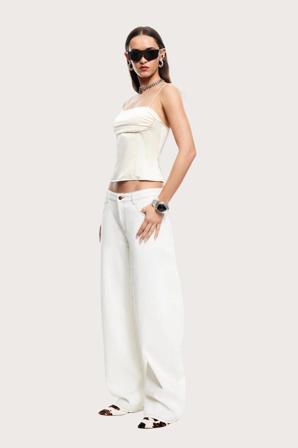 Horseshoe Jean in Porcelain