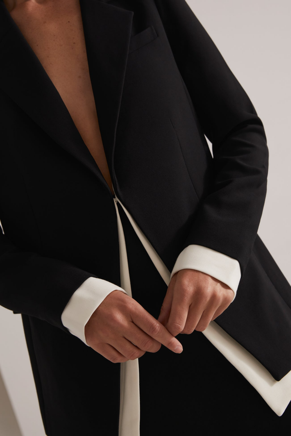 The Kelly Blazer Black