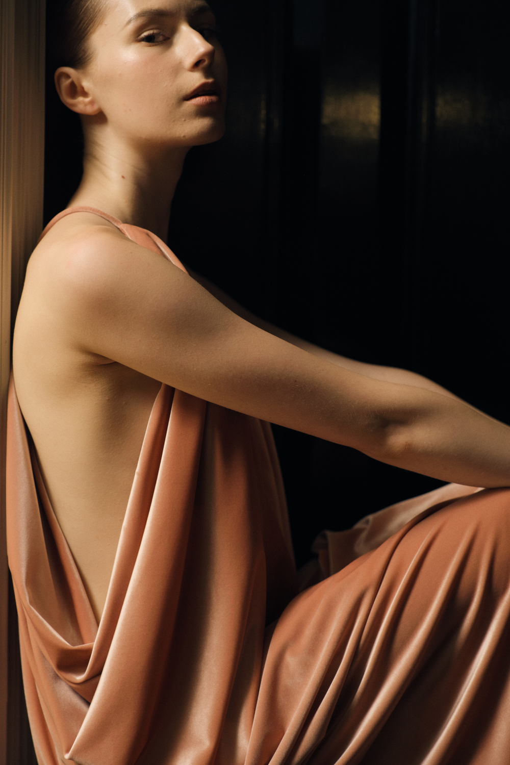 Sydney Velvet Dress in Rose