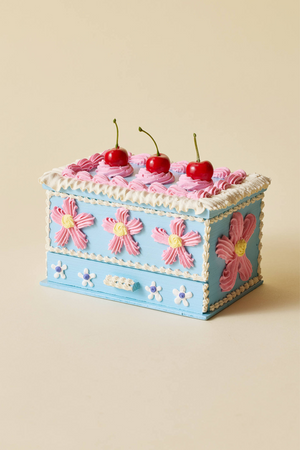 Cake Jewelry Box in Blue