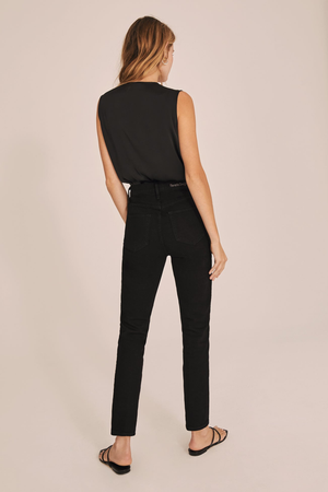 The Sleeveless Date Blouse Black