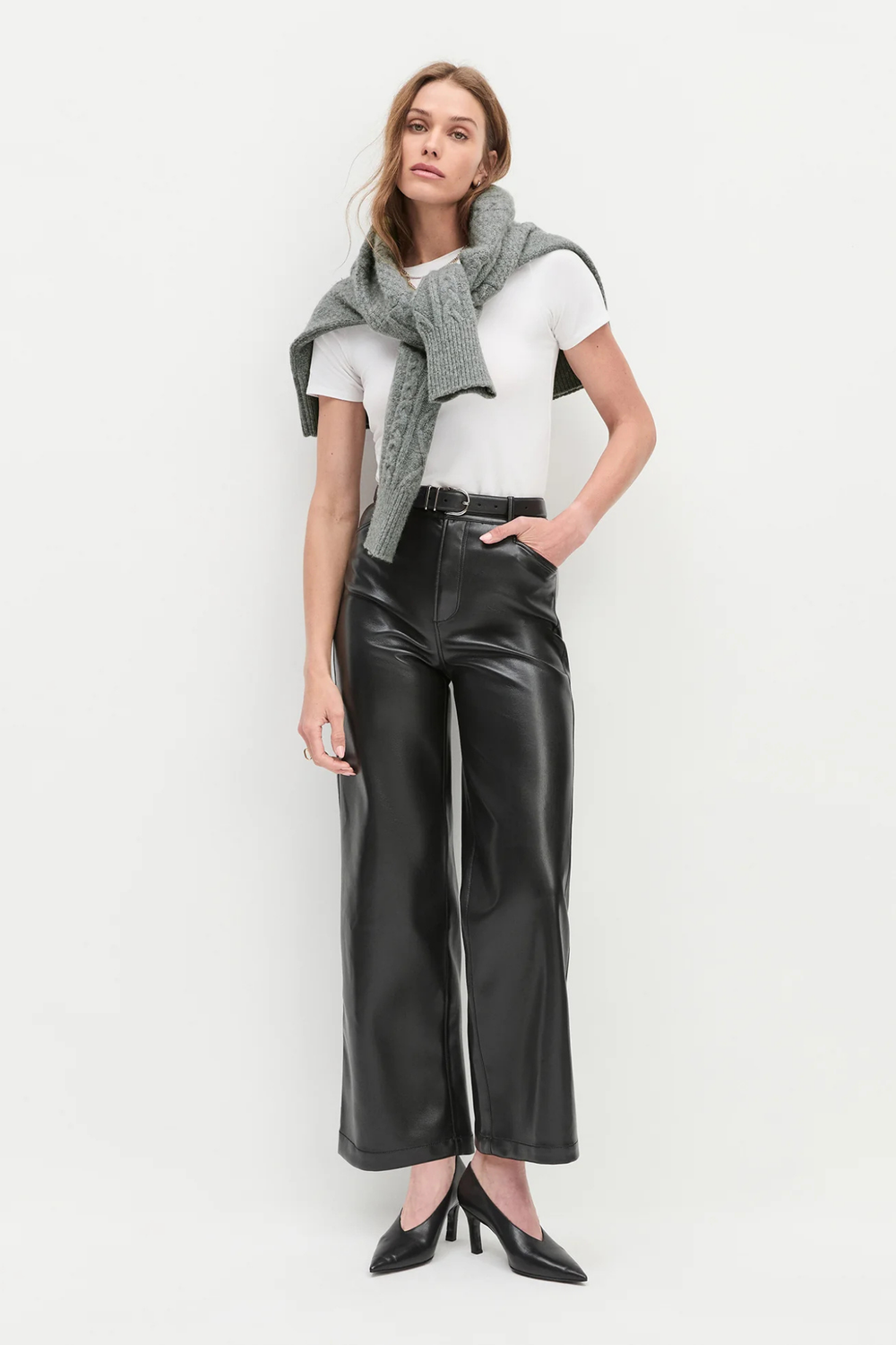 The Mischa Super High Rise Wide Leg Ankle in Raven