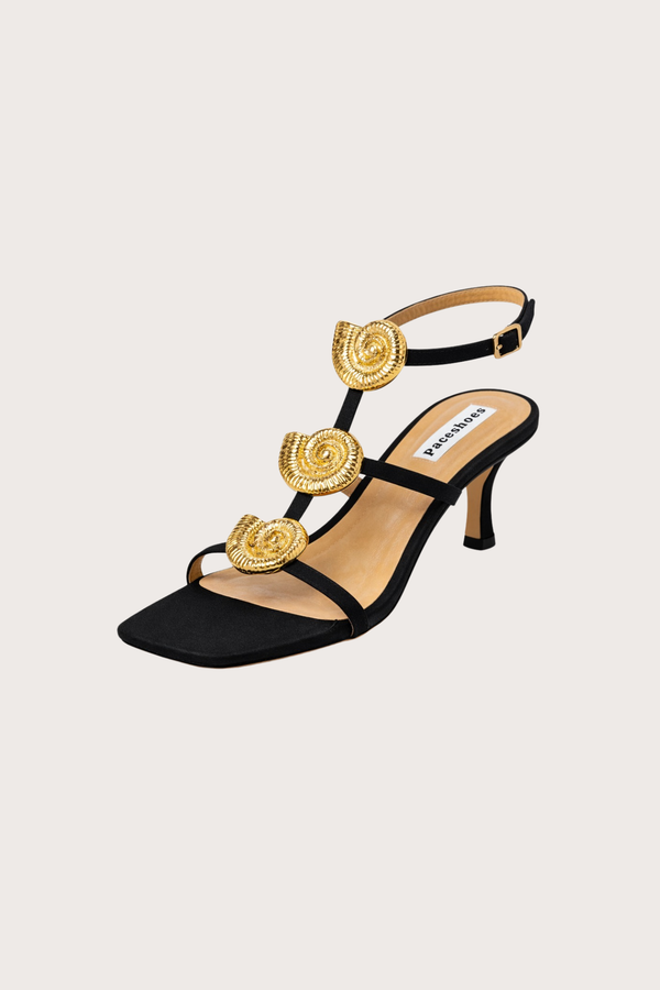 Cherie Amour Black Sandals