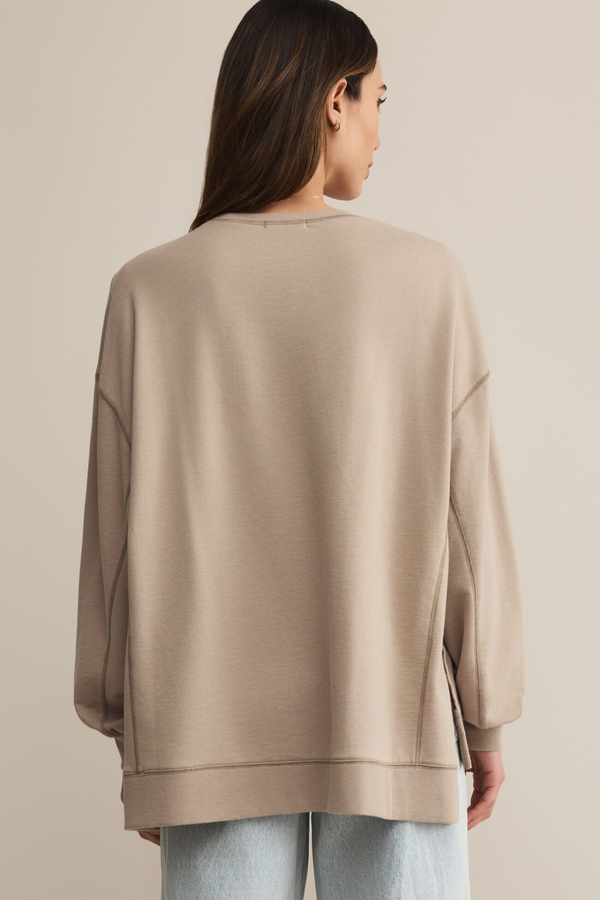 Modern Weekender in Retreat